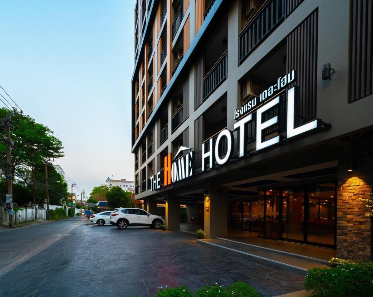 The Home Hotel Sha Bangkok Buitenkant foto