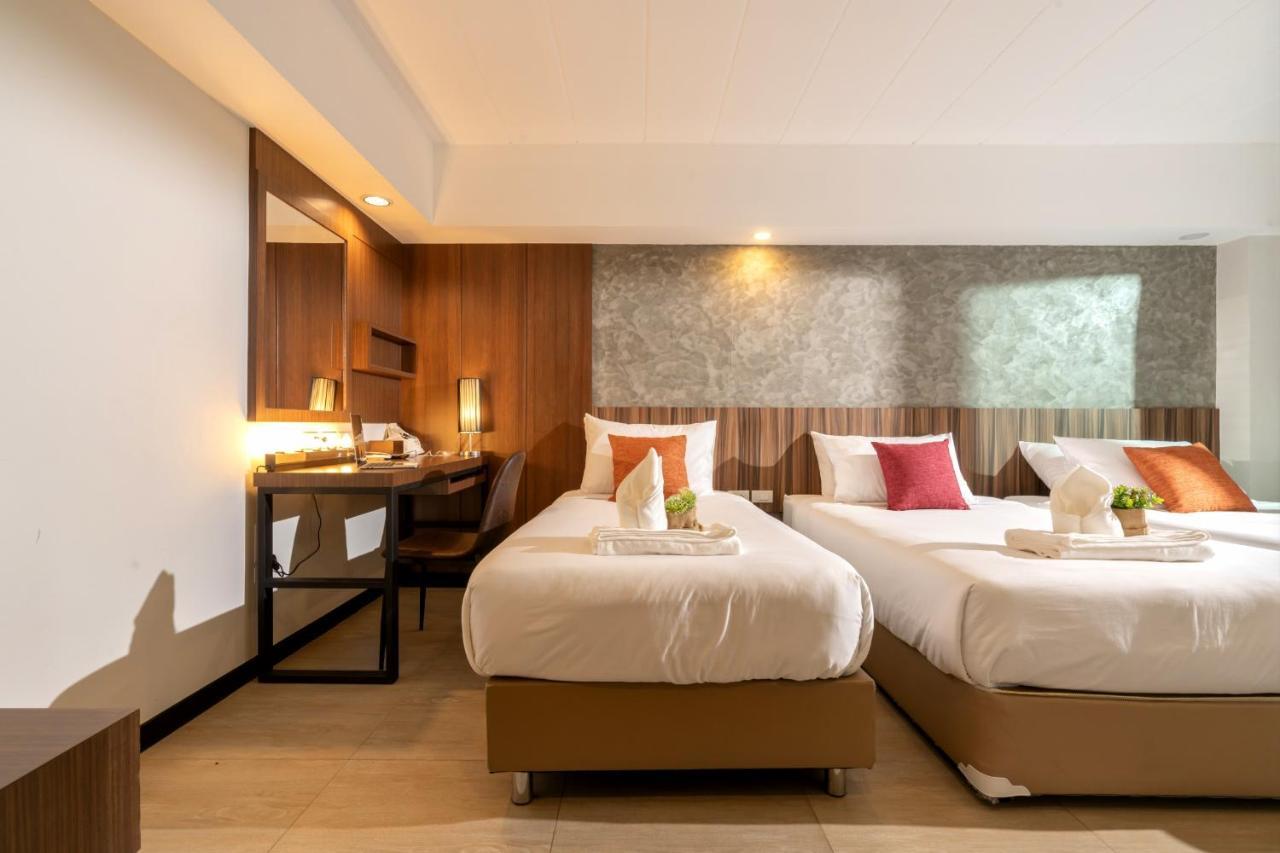 The Home Hotel Sha Bangkok Buitenkant foto