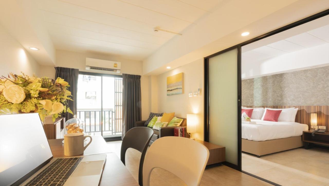 The Home Hotel Sha Bangkok Buitenkant foto