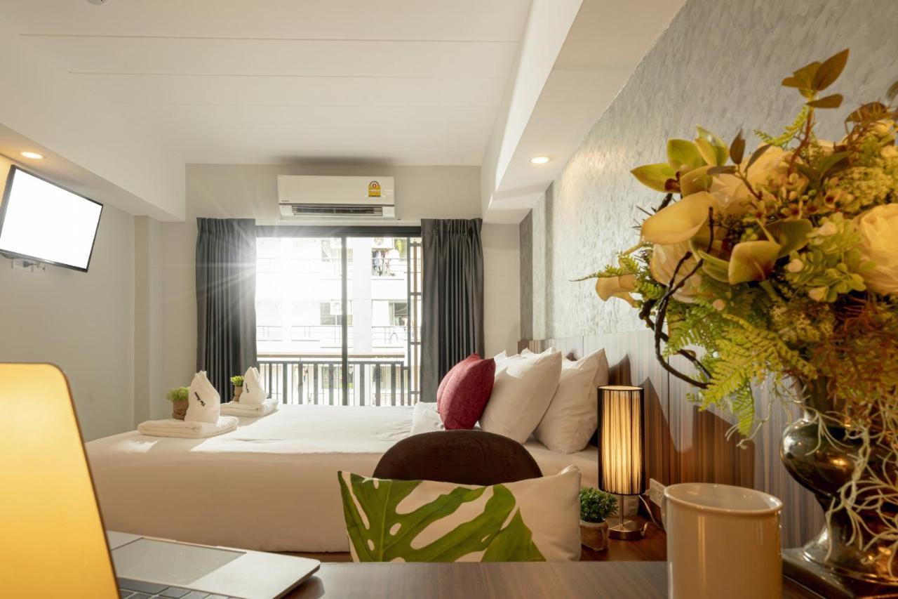 The Home Hotel Sha Bangkok Buitenkant foto