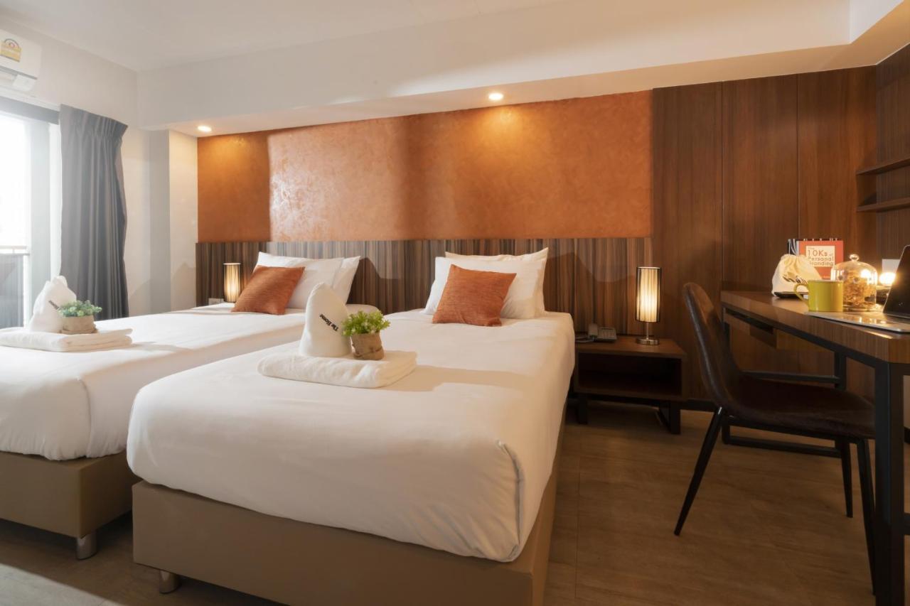 The Home Hotel Sha Bangkok Buitenkant foto