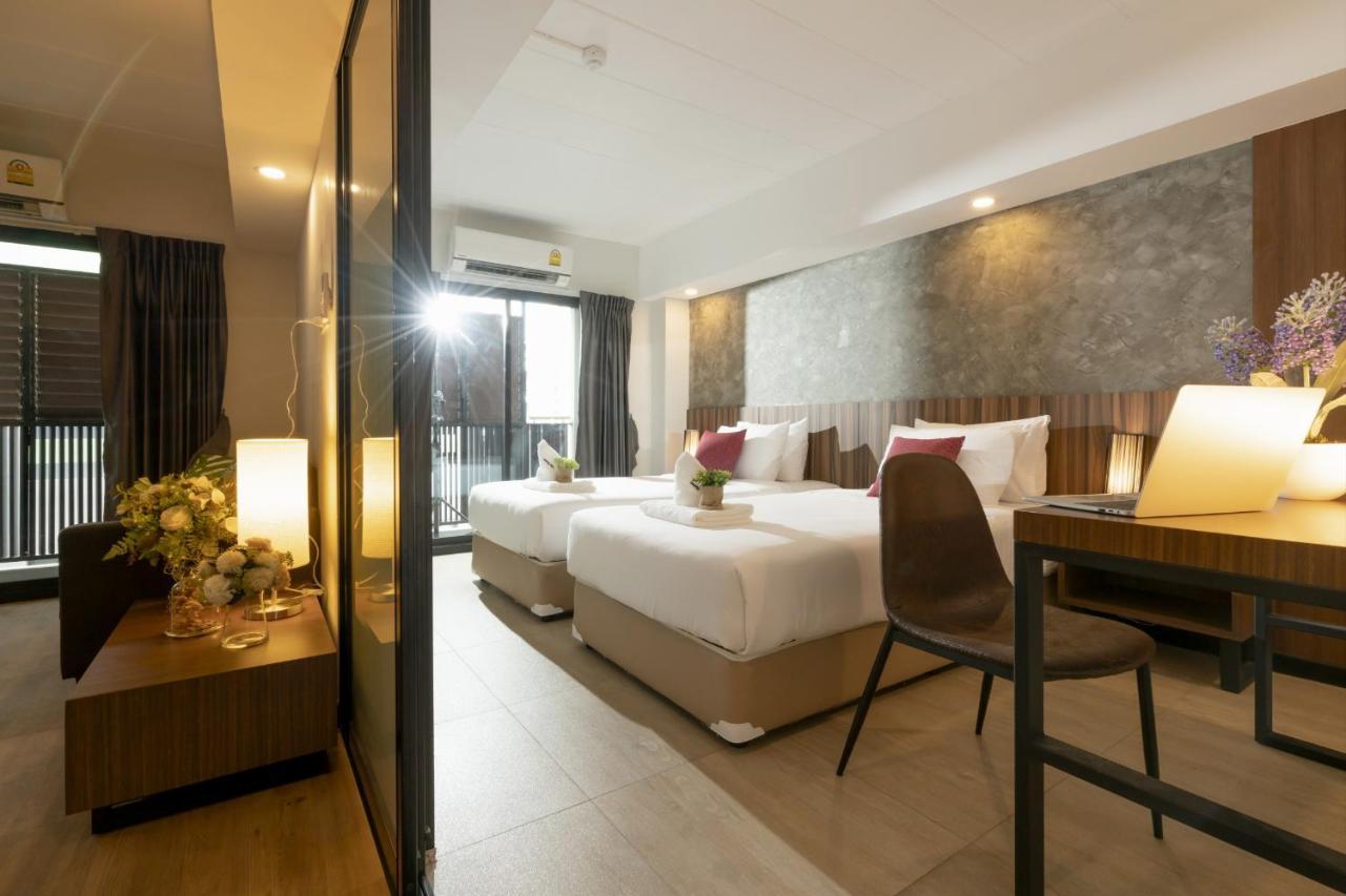 The Home Hotel Sha Bangkok Buitenkant foto